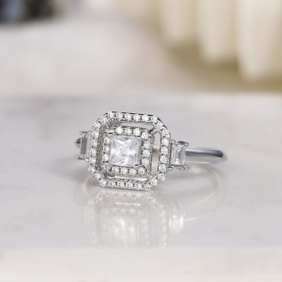 🔥New Luxury Engagement Clear Diamond Square Noble Dainty Ring for Women, K782 - Picture 7 of 9